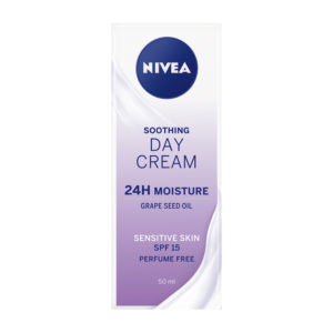 Nivea Soothing 24Hr Moisture Day Cream SPF 15