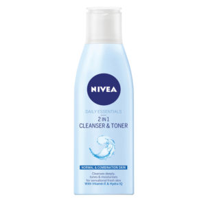 Nivea Daily Essentials Refreshing 2 In 1 Cleanser & Toner 200ml