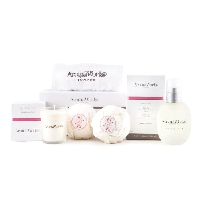 AROMAWORKS SPA RANGE BOXED SET NURTURE BODY INDULGENCE