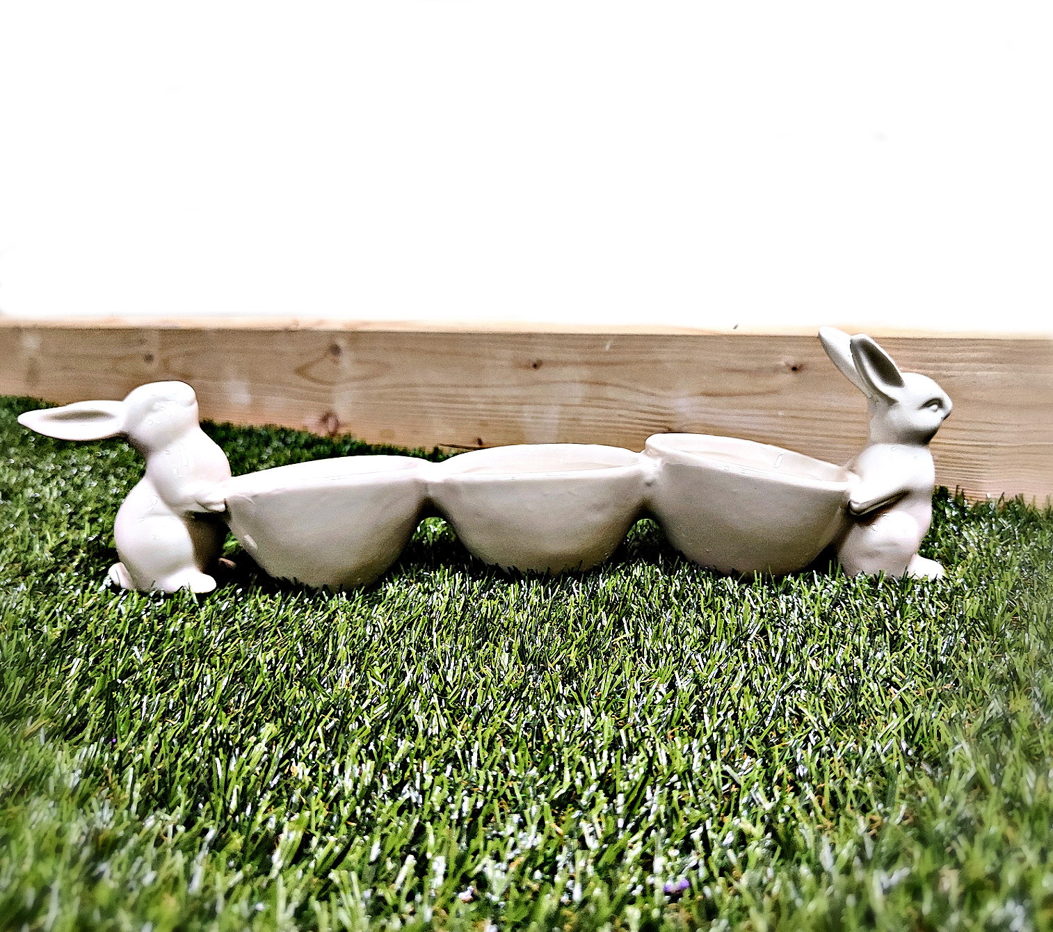 RICHARD LANG BUNNY TRIPLE SNACK BOWL
