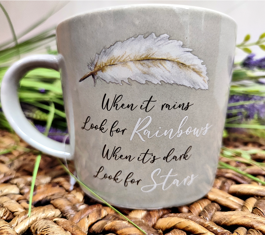 RICHARD LANG FEATHER MUG