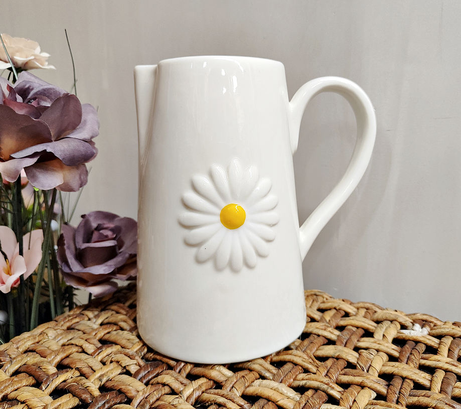 Daisy 3D Embossed Jug