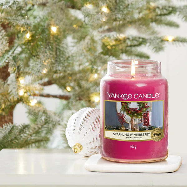 Yankee Candle SPARKLING WINTERBERRY