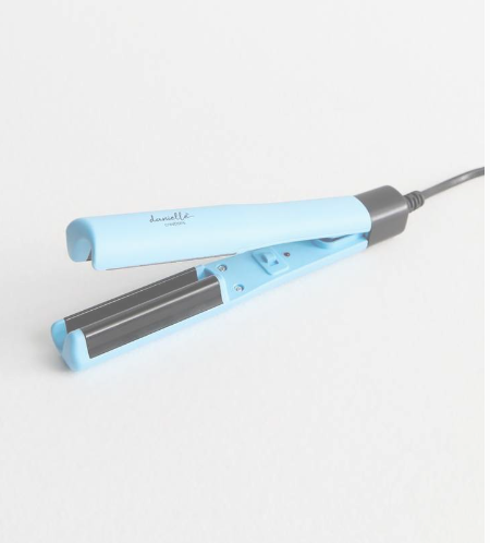 Travel-Friendly Hair Waver