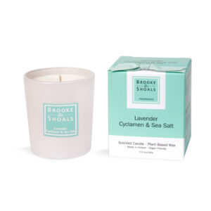 Lavender Cyclamen Scented Candle